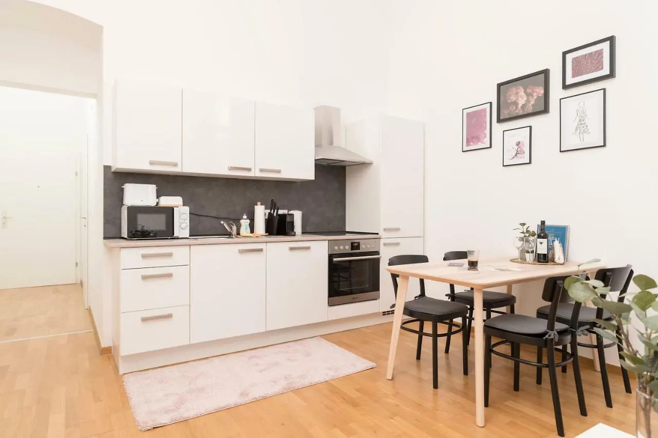St. Marx Junior Suites By Welcome2Vídeň Apartmán